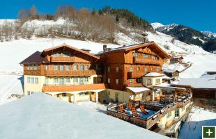 Winterurlaub im Familienhotel Hauserbauer im Gasteiner Tal