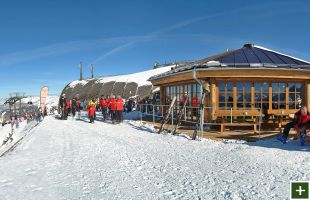 Fulseck Gipfstadl bietet Hüttengaudi mit Panoramablick